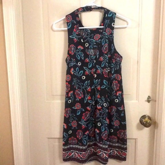 Hollister Dark Bloom Floral Mini Dress - Picture 2 of 3